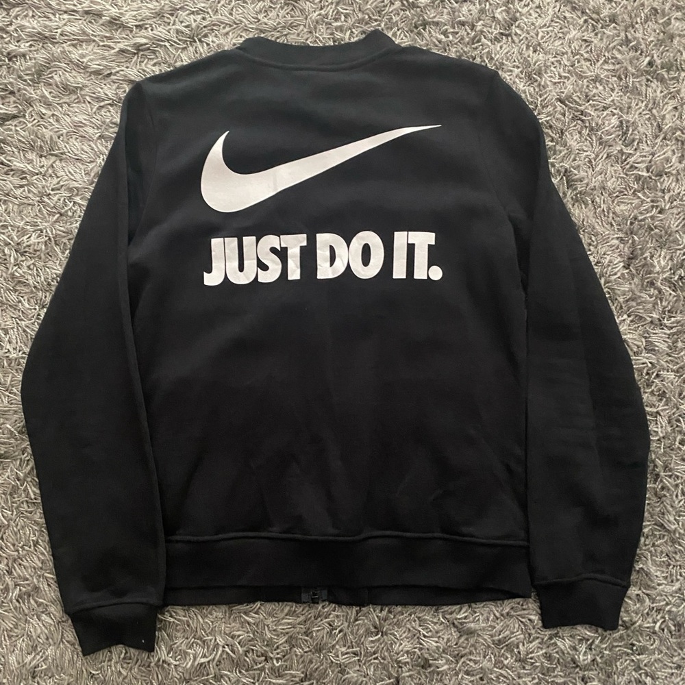 Nike Jacket - Picture 2 of 3